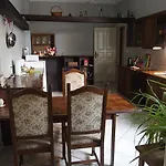 Refined Flat In Jezyce District شقة